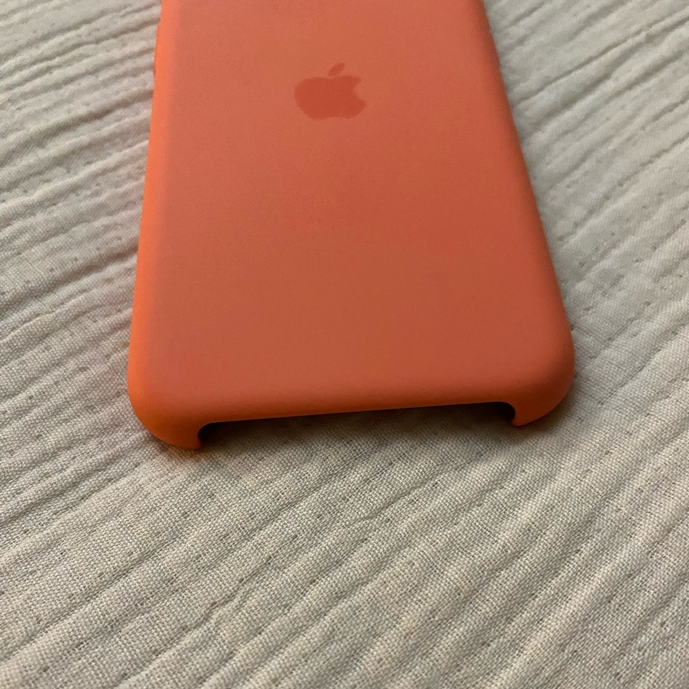 Apple 11 case - Picture 7 of 14